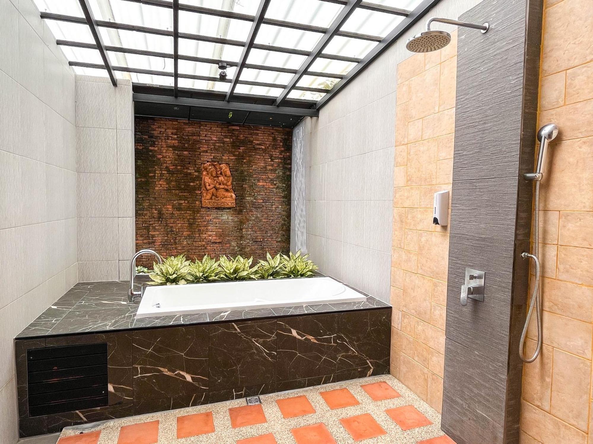 Baleeyan Residence Таланг Екстериор снимка
